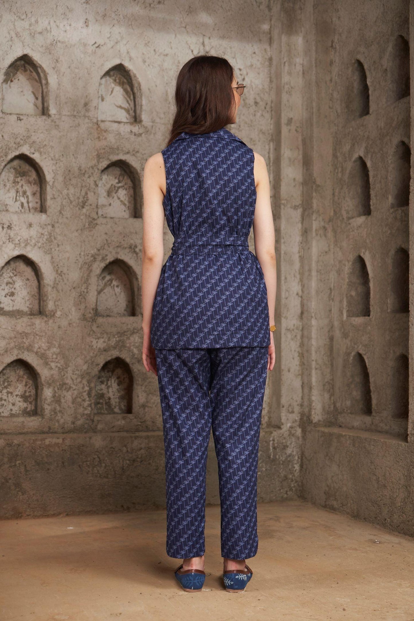 Aurelia Set – Printed Sleeveless Blazer & Pant