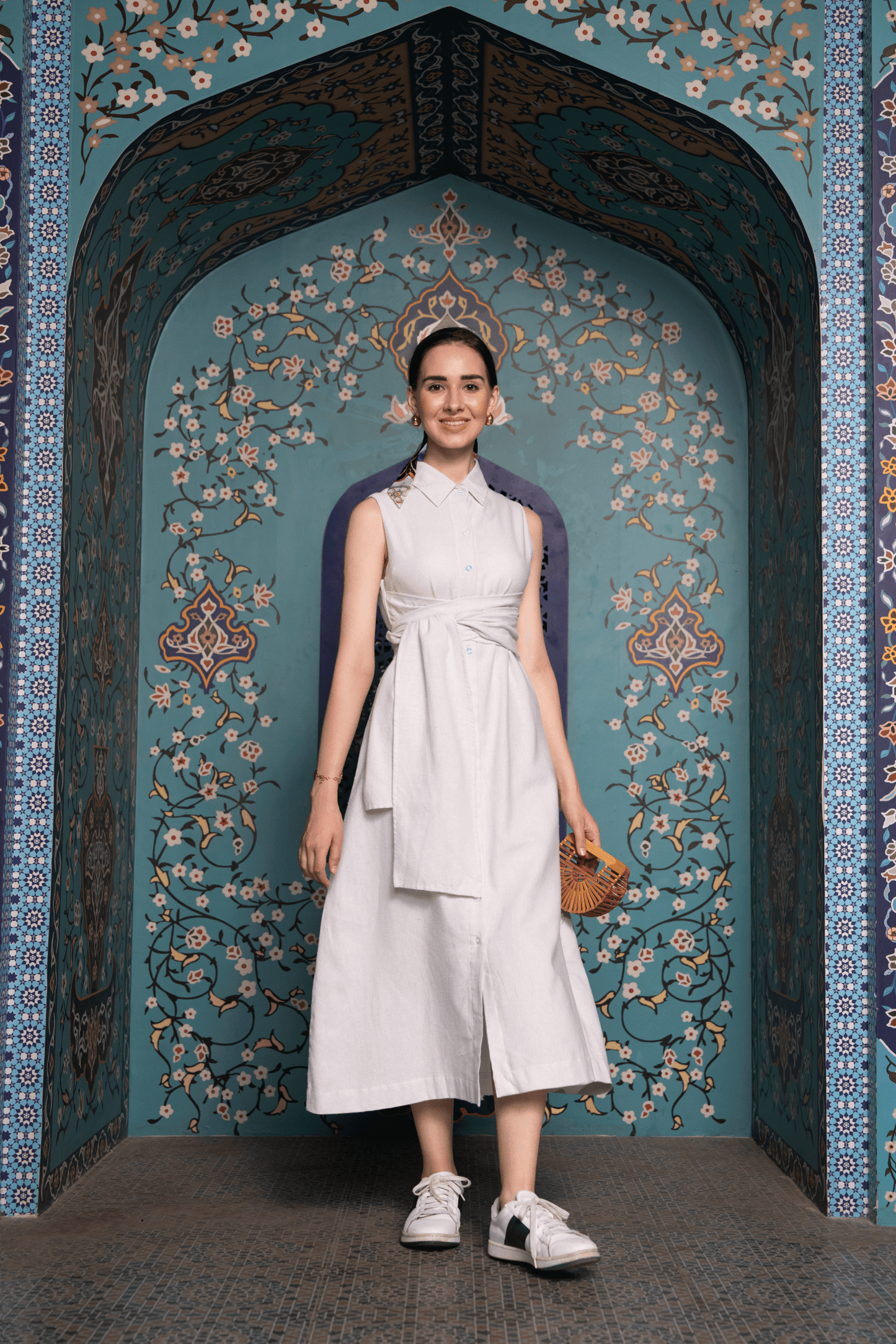 Solara Dress – White Sleeveless Cotton Midi
