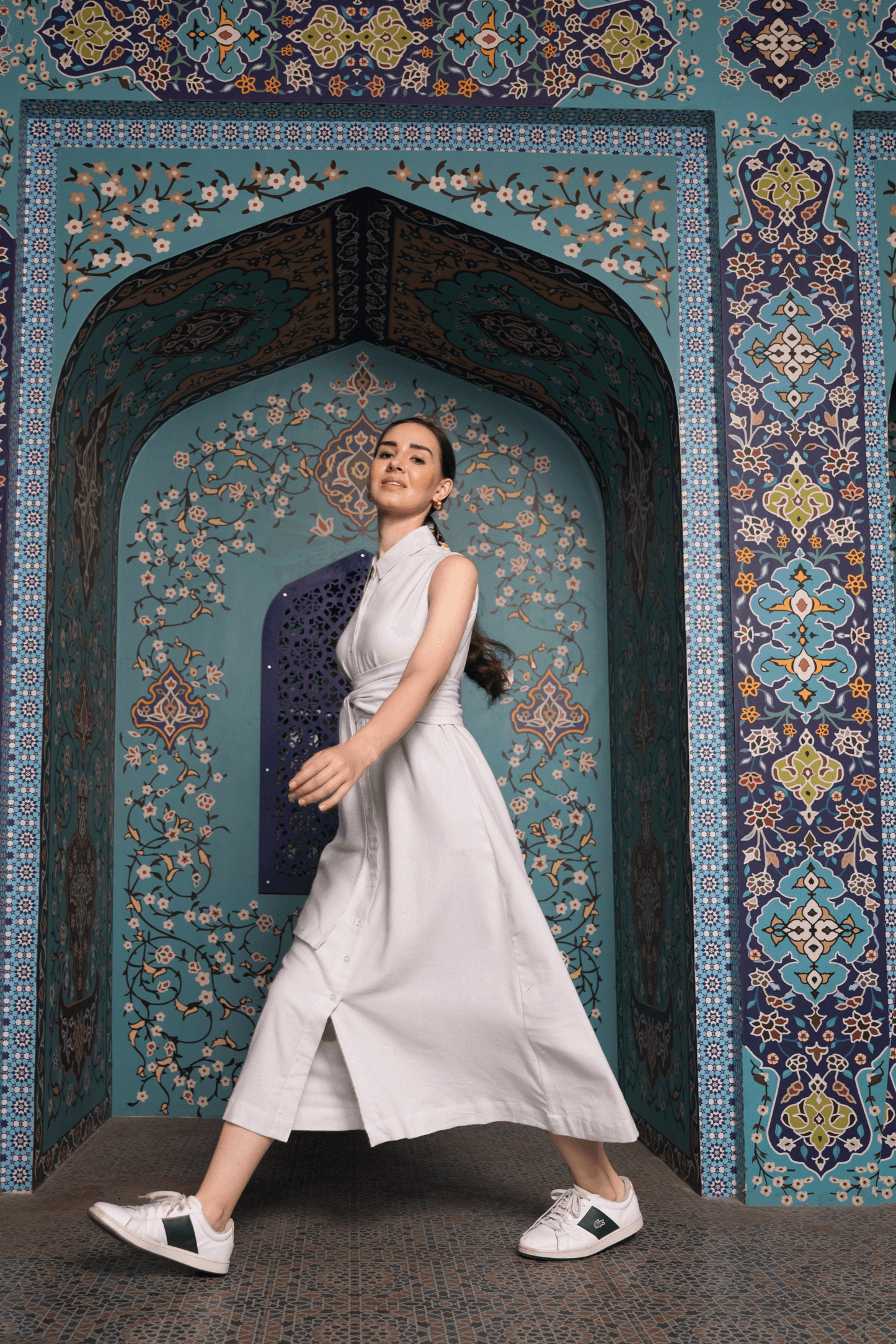 Solara Dress – White Sleeveless Cotton Midi